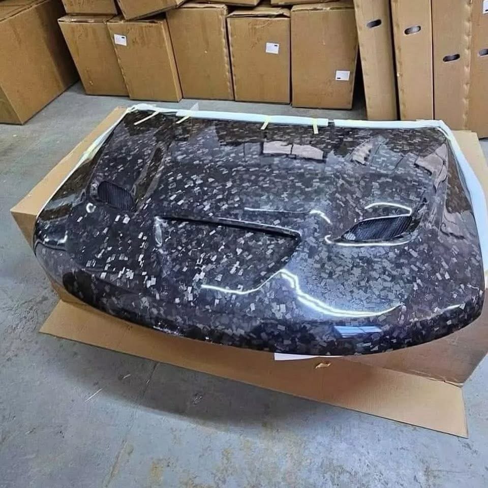 Jeep SRT Hood
